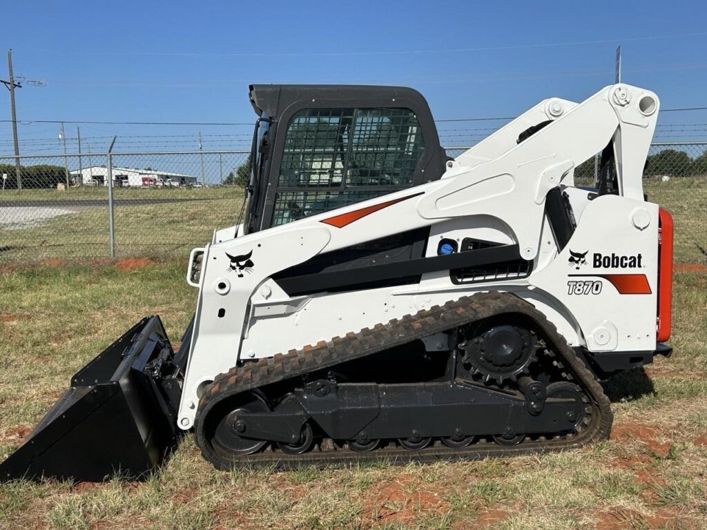 2021 BOBCAT T870