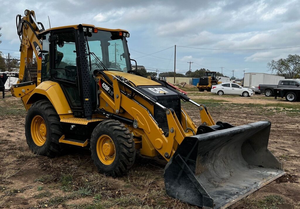 2019 Caterpillar 420F2 IT