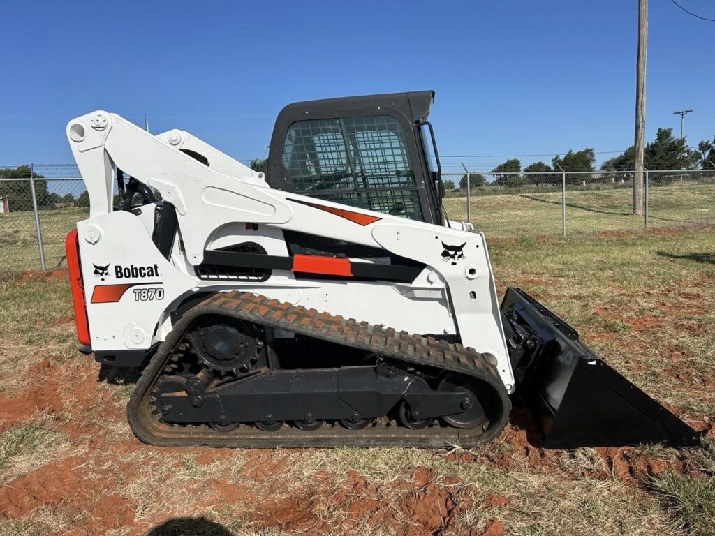 2021 BOBCAT T870