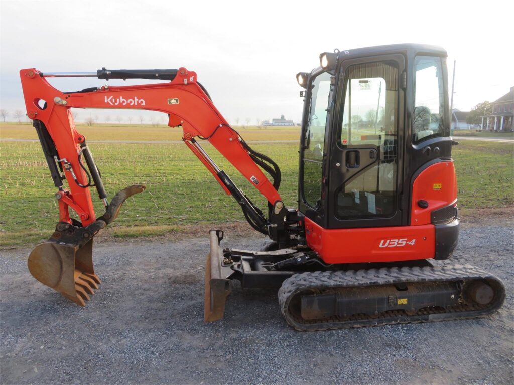 2022 Kubota U35-4