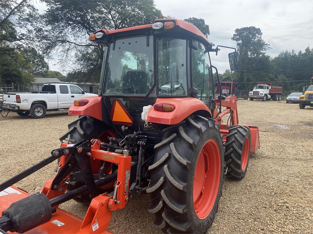 2020 KUBOTA M7060D