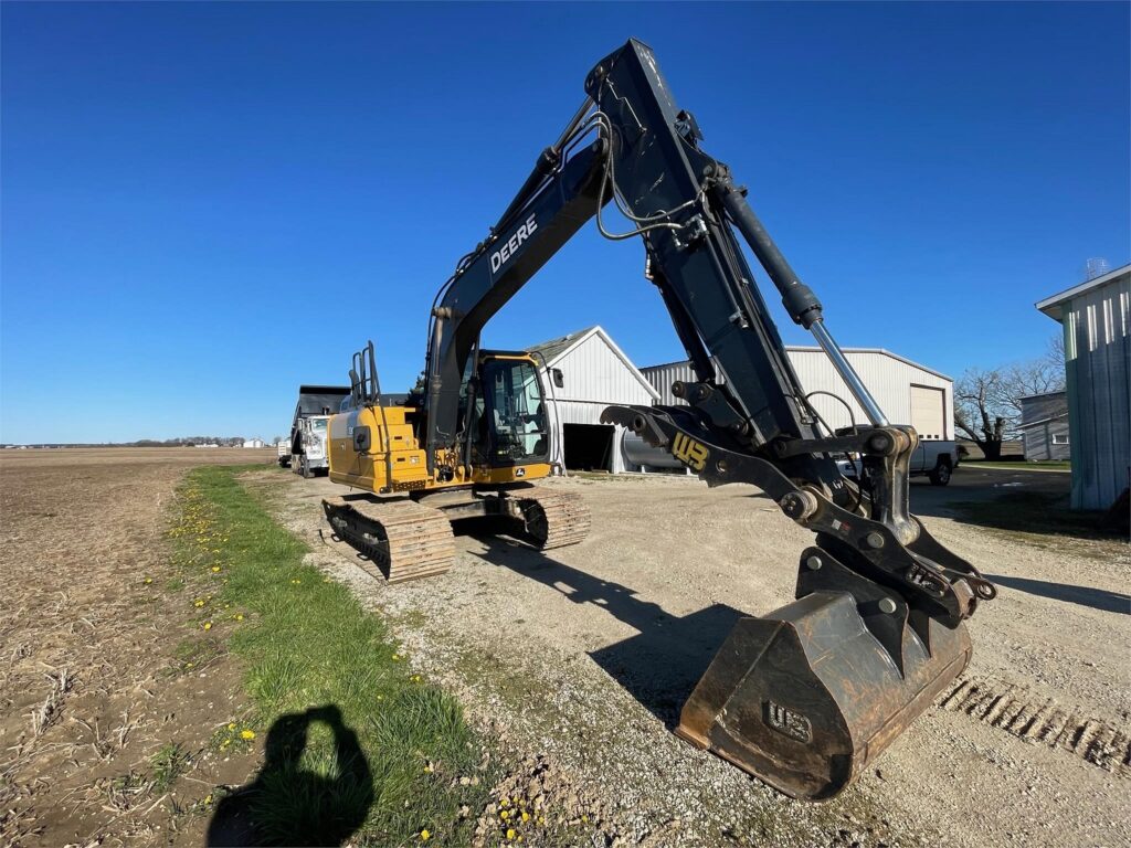 2019 JOHN DEERE 130G