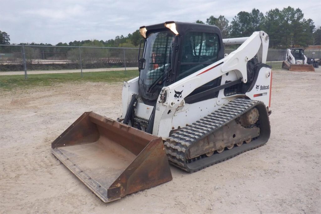 2014 Bobcat T770 PACKAGE