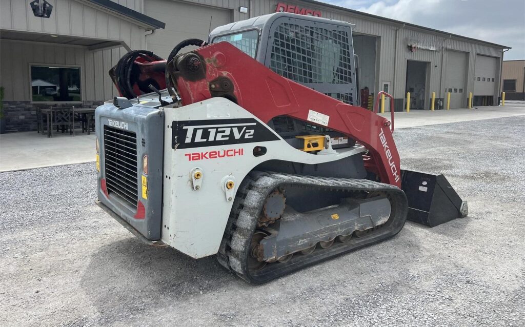 2017 TAKEUCHI TL12V2