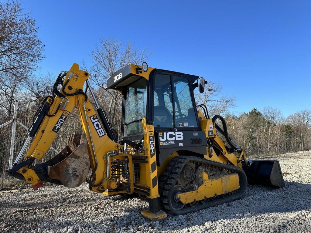 2021 JCB 1CXT